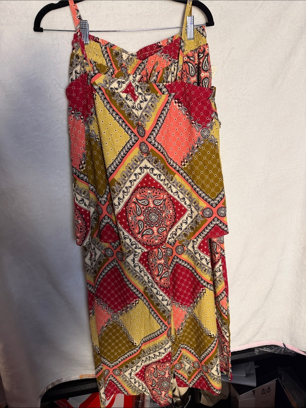 Women's Printed two- piece set with Spaghetti Straps - Red, Yellow, Peach